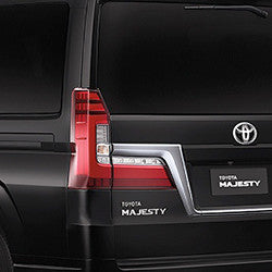 グランエース GDH303 リヤエンブレム【TOYOTA MAJESTY】