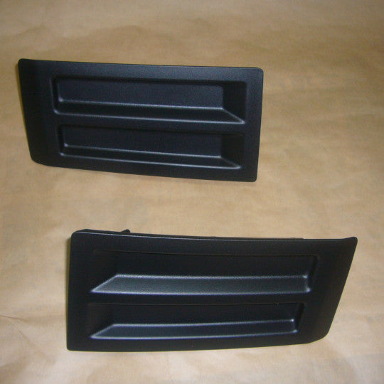 ランドクルーザー GDJ76 LAND CRUISER フロントバンパー ホールカバー