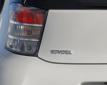 TOYOTA iQ(KGJ,NGJ10)リヤエンブレムTOYOTA