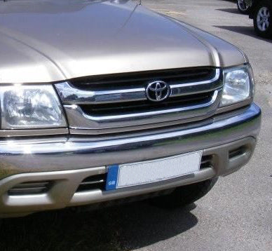 HILUX(LN,RZN14#,15#,16#,17#) 後期2WD用メッキグリル
