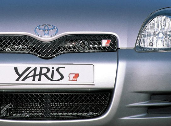 トヨタ ヴィッツ NCP1# YARiS EURフロントエンブレムTS 前期