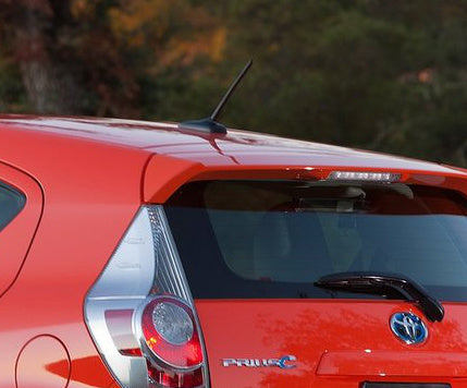 トヨタ アクア NHP10 PRIUS C USAルーフアンテナ前期