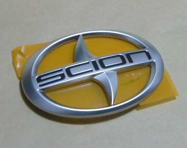 ist NCP,ZSP110 SCION xD リヤエンブレム サイオン マーク
