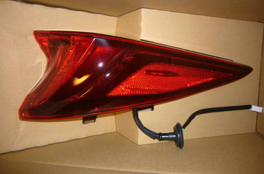 プリウスPHV ZVW52 PRIUS PRIME USAテールランプ – パーツショップ